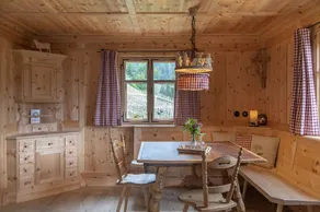 Apartamento con sauna, barbacoa y jardín | Vistas a la montaña - Image 5