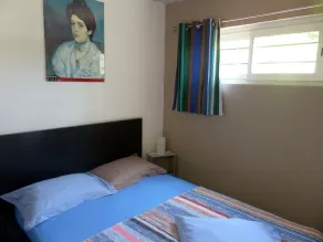 Nyt studie for 2 personer på landet med direkte adgang til poolen. - Image 5