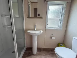 Beautiful Caravan With Decking And Wifi At Azure Sea, Suffolk Ref 32025Az - Image 3