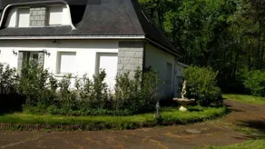 Beautiful character house - Image 4