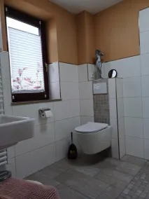 Genießen Sie Ihren Aufenthalt mit bis zu 2 Personen in unserer ca. 36 qm großen Wohnung. PKW-Stellplatz, Terrasse im Hof für einen entspannten Grillabend ! - Image 3