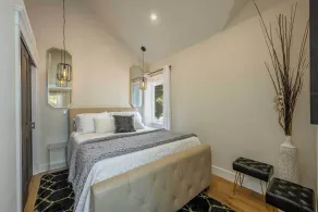 The 208 Guest House - Image 4