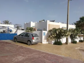Djerba Midoun: VILLA DJERBIENNE DE CHARME ZONE TOURISTIQUE AVEC PISCINE PRIVE - Image 3