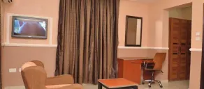 Kelin Court Hotel - Image 2