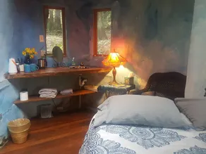 SunRay Shire Cozy Getaway Cabin - Image 2