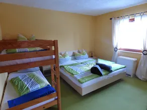 Holiday Apartment 'Adrett' with Garden & Wi-Fi - Image 4