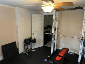 Downtown High Point. Private back yard with patio. Home gym. - Image 4