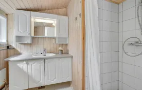2 bedroom lovely home in Rødby - Image 3