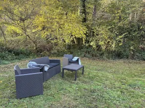 Stort landsted fransk sten Cottage ved siden af floden med store haver - Image 3