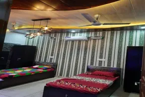 Urban homestay 8bhk individual rooms-swimming pool, projector,table tennis - Image 4