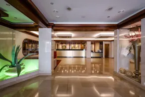 Hotel Regina - Image 4