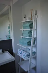 Cool, high-quality apartment on the Elbe, close to the city - Image 5
