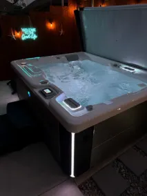 The Good Life - Private Suite w/ Patio and Hot Tub- Your Home away from Home - Image 4