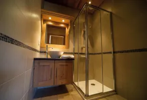 Charmantes Ferienhaus im Ferienhaus, Hallenbad Sauna Dampfbad Fitness - Image 2