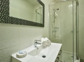 Stars of Zagreb Apartments - Image 2