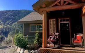 Morrisey Chalet At Sun Peaks: Magnifique maison de montagne dans un cadre paisible! - Image 5