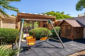 Stunning luxury beach villa for 12 with private swimming pool in Puerto Pollensa - Image 4