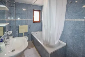 Apartamento con piscina y barbacoa | Al lado de la playa | Se admiten mascotas - Image 2