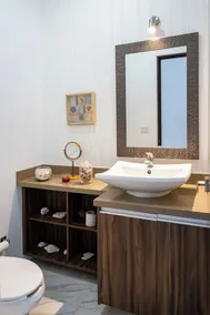 Amazing Beach Waterfront Penthouse - Image 2