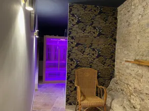 Luxurious residence swimming pool sauna pétanque billiards in magnificent listed village. - Image 2