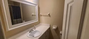 5 beds/2 bath fully furnished house. WALK TO COURSE!! Masters 2026 !!! - Image 4
