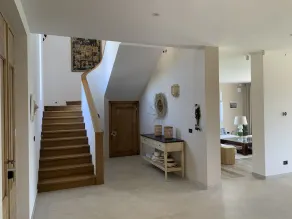 Elegant villa 400 m2, garden, swimming pool, terrace, - Image 2