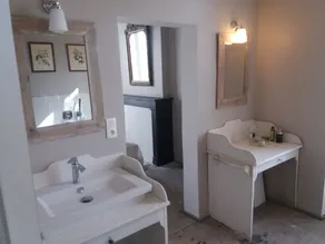 Très Jolie Maison Ancienne, Très Confortable, Dominant la Vallée du Loir - Image 2