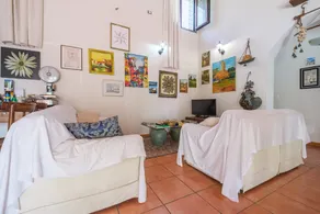 Villa 'Di Martina' with Sea View and Air Conditioning - Image 2