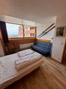 Grand appartement de 50m2  ( 7 personnes ) au pied des pistes avec piscine ! - Image 3