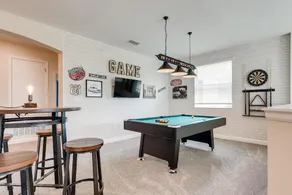 2751 BD -Luxury 5BR Single Family - Private Pool - Image 2