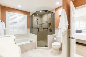 22 salt water pool home with king beds - Image 5