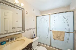 Waterfront Escape With Private Pool & Gulf Access 3 Bedroom Home - Image 2