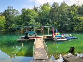 Cozy Comfort on Norris Lake - Tritoon/JetSki rental available - dock for free! - Image 2