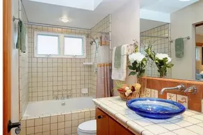 Los Altos Living: 4 bed, 3 bath home - Image 3