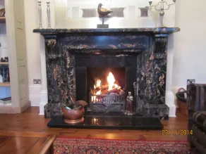 Large Luxury Apartment - Image 2