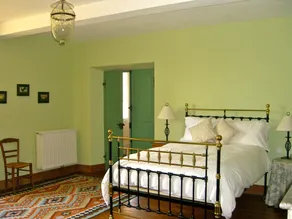 Extrêmement spacieux, Country Farmhouse avec piscine et cuisine d'été, dort 13+ - Image 2