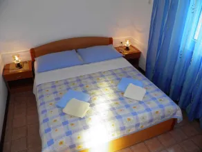 Holiday apartment in a quiet and sunny location - Image 3