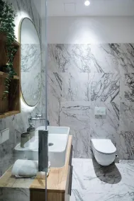 Raina Boulevard Exclusive Design Apartments by the Park - Image 5