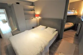 Ground Floor Apartment With Patio - Image 5