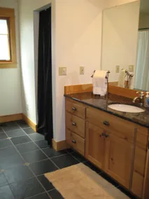 Golf Course/Lodge Style/large/clean/comfortable/5 BR - Image 2
