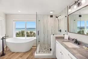 5 STAR BEACH FRONT RENOVATED TOWNHOME with BEACH SERVICE on Okaloosa Island - Image 5