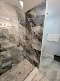 New Bedroom, Kitchen and Bathroom with a Pool - Image 5