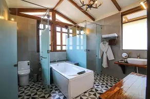 Toyam By Orchid Hotels - Image 5