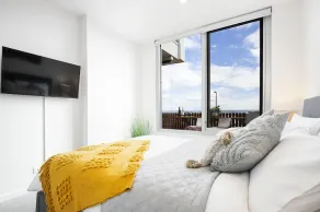Moana Beach, Seafront Apartment - Image 5