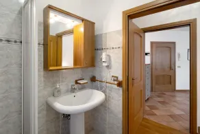 Appartamento 'Residence Malibu Appartamento 8' con vista sulle montagne e Wi-Fi - Image 3