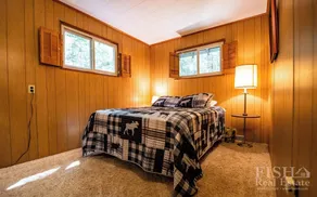 Lakefront trä \"Heritage House Cottage\" i Lake Mokoma - Image 4