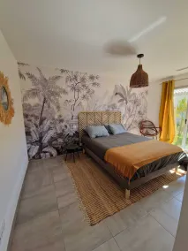 Villa with private pool in Provence - Image 3