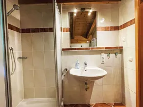 Accogliente appartamento in villa per 6 persone con TV e terrazza - Image 4