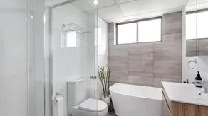 Three bedroom unit at Little Beach - Image 3