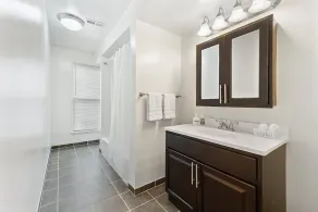✭ Private One Bedroom ✭ Minutes from Center City ✭ Ideal for Long Stays ✭ - Image 3